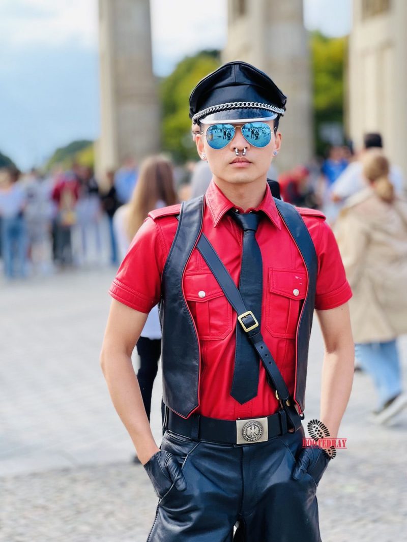 Folsom Berlin 2022 - Gear in Public - BootedRAY